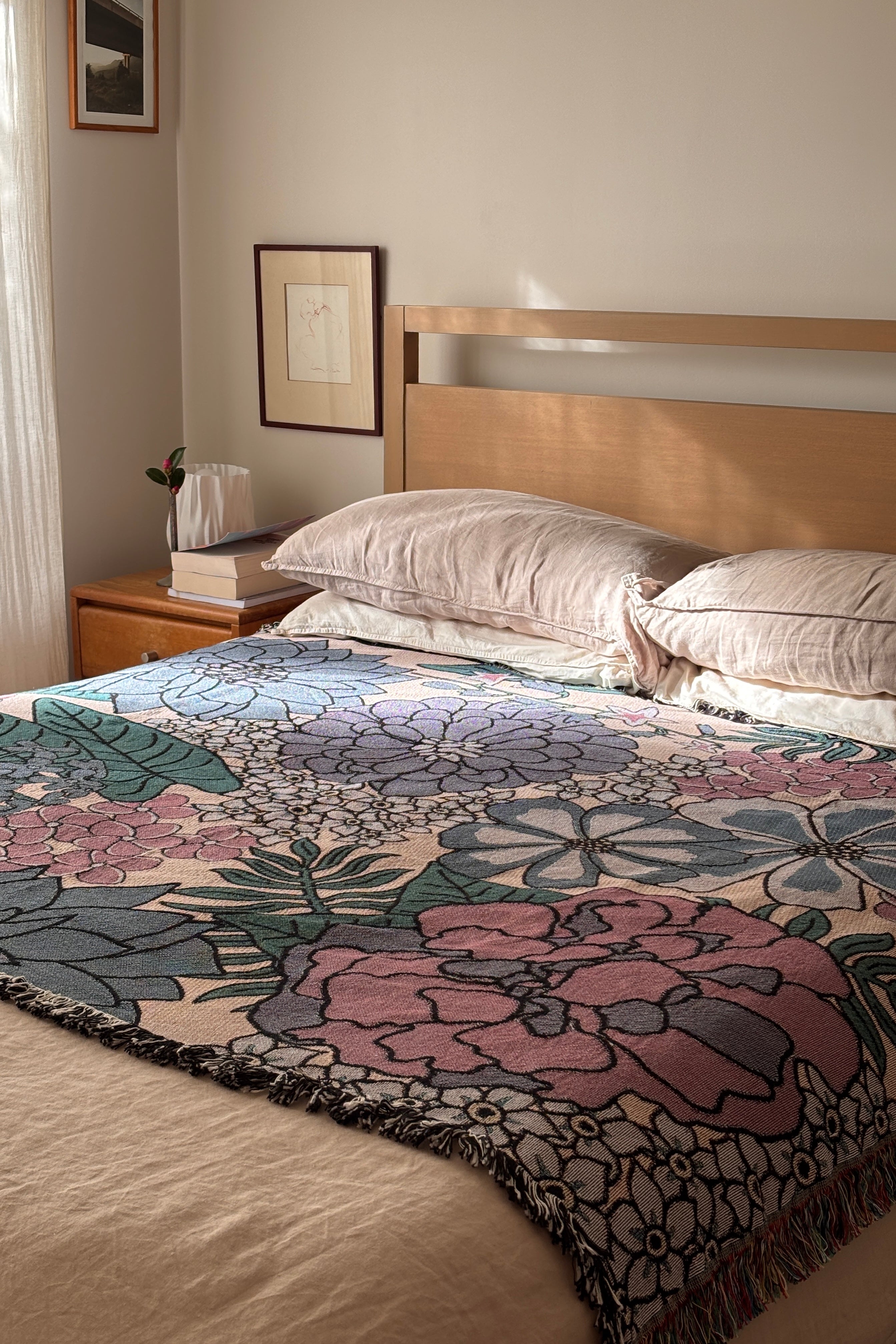 Floral Bloom Throw Blanket - Sunrise