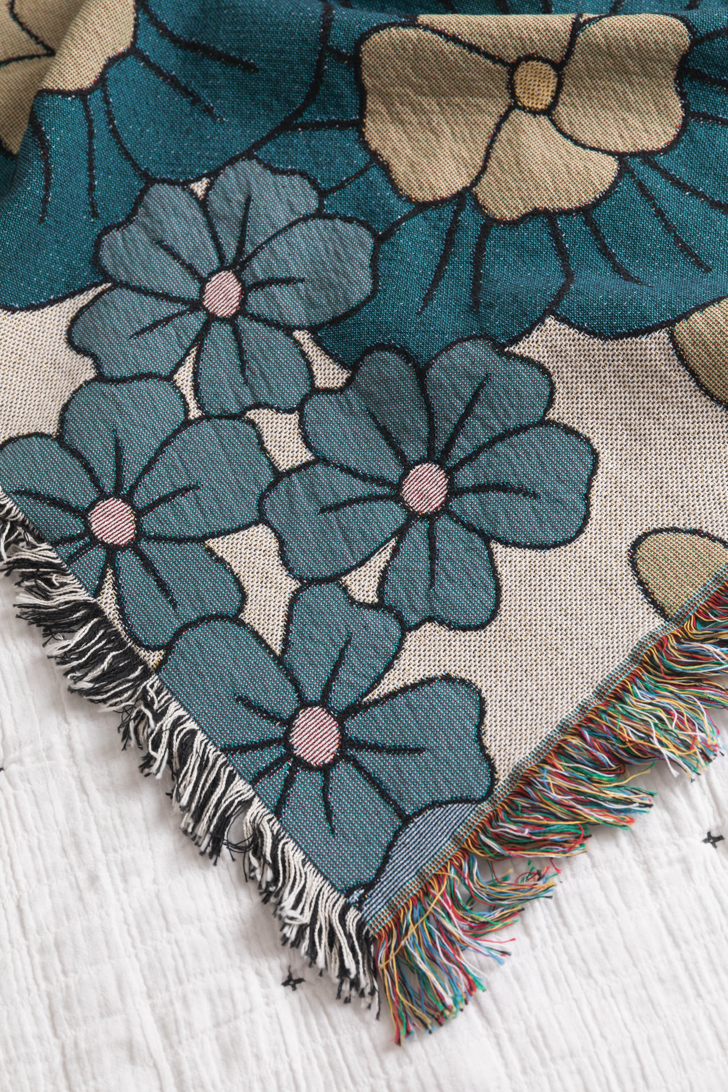 Daydream Floral Throw Blanket - Blue